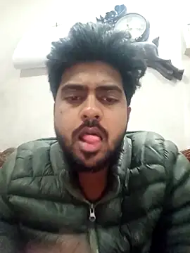 Snapshot of SmashingMuthMaar chatting on February 2, 2026, 5:44 pm SmashingMuthMaar online show from February 2, 2026, 5:44 pm