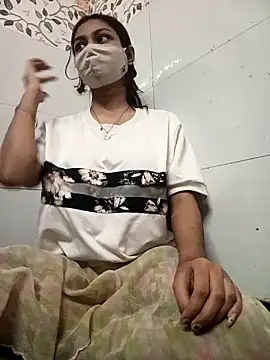 Snapshot of Alina_398 chatting on December 19, 2024, 5:08 pm Alina 398 online show from December 19, 2024, 5:08 pm