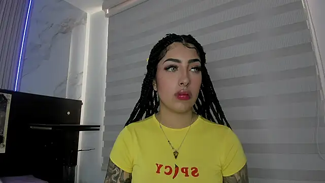 misscheelsee online show from January 23, 2025, 3:32 pm