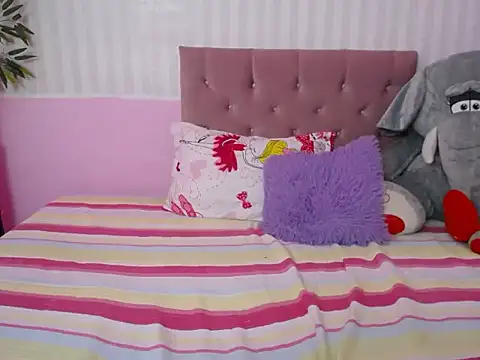 ximena bunny online show from December 19, 2024, 10:21 pm