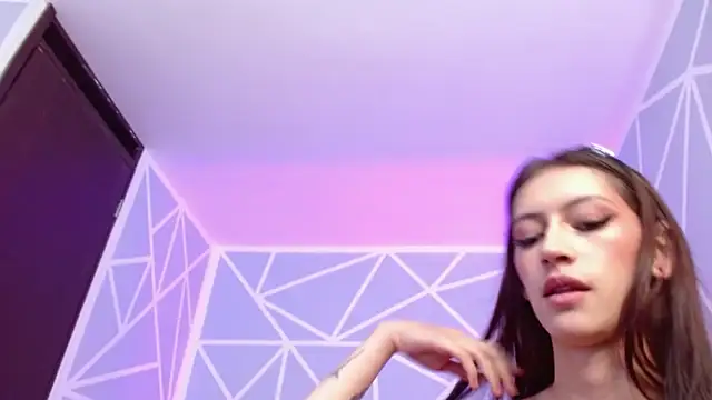 sara17  online show from March 20, 2025, 5:57 am