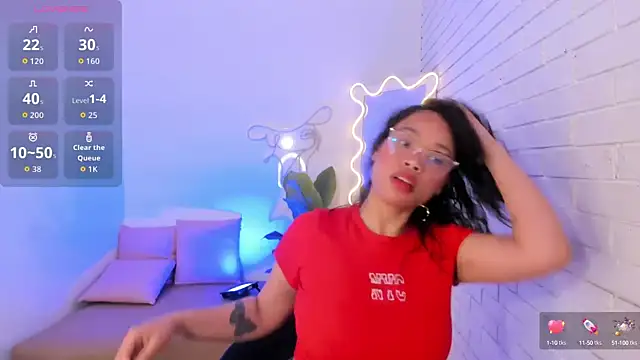 penelope tay1 online show from October 25, 2025, 3:47 am