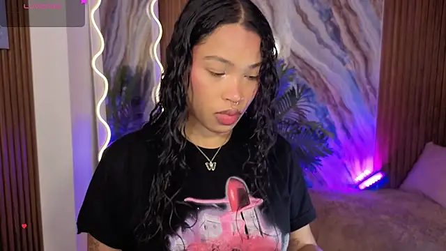 penelope tay1 online show from June 1, 2026, 3:19 am