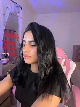 Emily-14 online show from November 2, 2025, 3:20 am