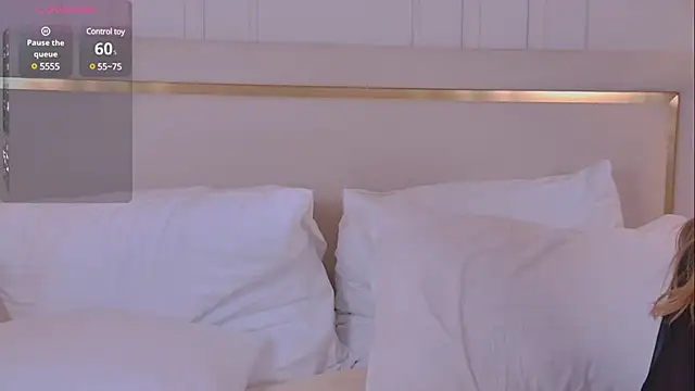 DorisHell online show from March 21, 2025, 6:18 pm