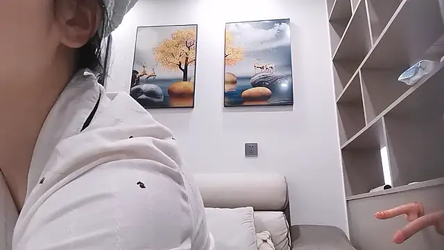 sasa-loves online show from April 7, 2026, 2:01 am