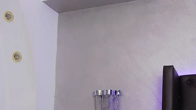 SkylerSpark online show from January 28, 2025, 2:53 am