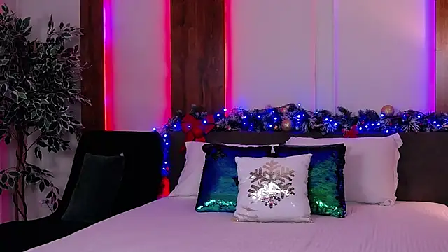 SkylerSpark online show from December 21, 2025, 7:54 pm