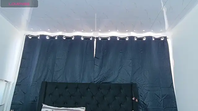 Beautifulkattia online show from October 7, 2025, 3:42 pm