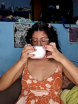 LoveElectra online show from January 30, 2025, 3:44 am