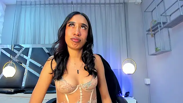 Snapshot of magic_dulce chatting on December 21, 2024, 3:58 am magic dulce online show from December 21, 2024, 3:58 am