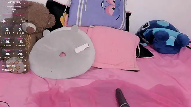 Snapshot of Any_Roussee chatting on January 3, 2025, 6:22 am Any Roussee online show from January 3, 2025, 6:22 am