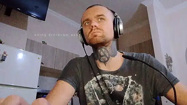 HappyZebra13 online show from March 10, 2025, 7:18 pm