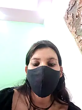 Snapshot of Aafreen_36 chatting on January 27, 2025, 9:34 am Aafreen 36 online show from January 27, 2025, 9:34 am