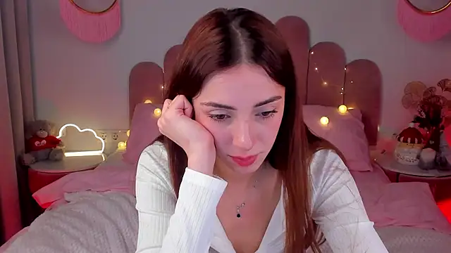 Snapshot of ElsaYoung chatting on January 3, 2025, 2:54 am ElsaYoung online show from January 3, 2025, 2:54 am