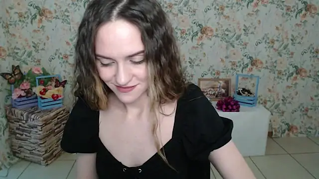 Lina Star S online show from February 1, 2025, 10:37 am