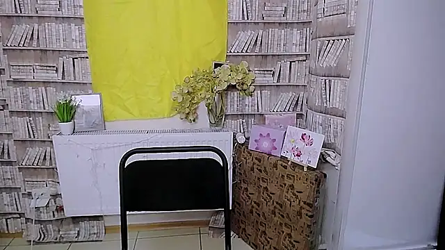 Lina Star S online show from October 5, 2025, 7:17 am