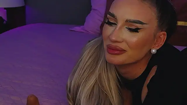 FelyJolie online show from February 23, 2025, 4:46 pm