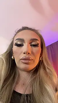 FelyJolie online show from October 1, 2025, 9:48 am