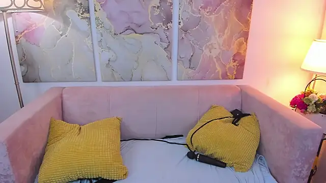 Snapshot of RachelPirce chatting on January 16, 2025, 11:04 am RachelPirce online show from January 16, 2025, 11:04 am