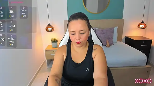 linda rios  online show from February 7, 2025, 1:36 am