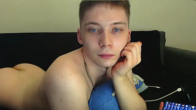 Snapshot of __sugarrebit chatting on January 15, 2025, 12:36 pm   sugarrebit online show from January 15, 2025, 12:36 pm