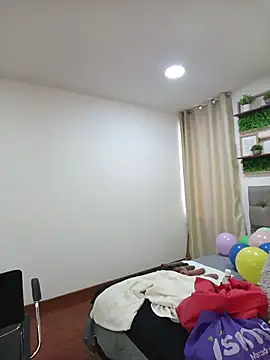 sasi luna online show from March 20, 2026, 1:27 pm