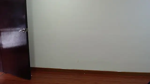 sasi luna online show from April 7, 2026, 1:11 pm