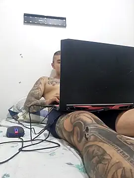 cris21324 online show from December 15, 2024, 12:51 am