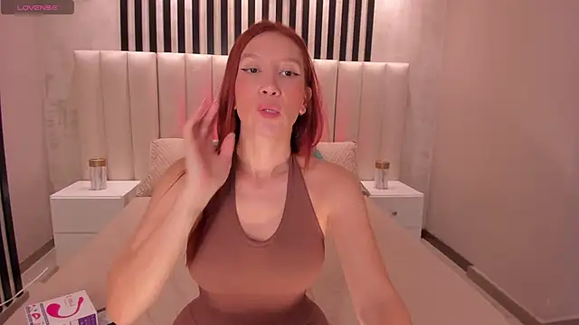 Snapshot of MiaFarrell_ chatting on March 1, 2025, 11:17 am MiaFarrell  online show from March 1, 2025, 11:17 am