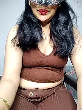 Snapshot of sexy_bhabhi69 chatting on December 16, 2025, 5:18 pm sexy bhabhi69 online show from December 16, 2025, 5:18 pm