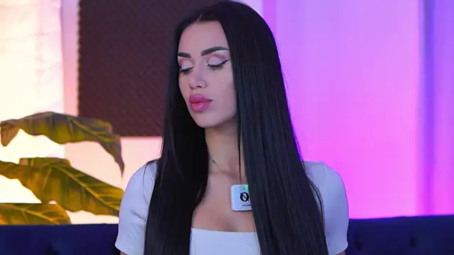 Jenna Day online show from November 19, 2025, 5:07 am