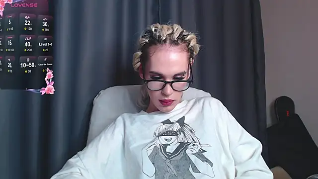 Snapshot of Cassie_Bae chatting on January 8, 2025, 7:56 pm Cassie Bae online show from January 8, 2025, 7:56 pm