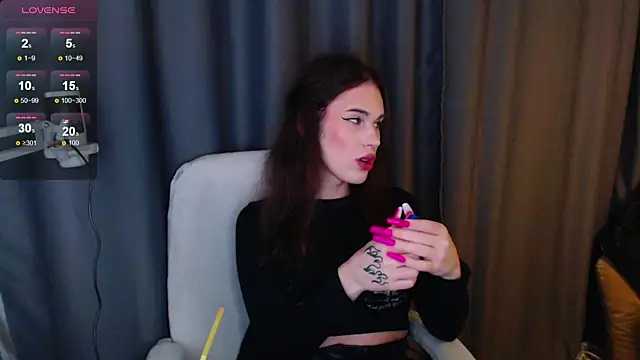 Snapshot of Cassie_Bae chatting on March 4, 2025, 8:49 pm Cassie Bae online show from March 4, 2025, 8:49 pm