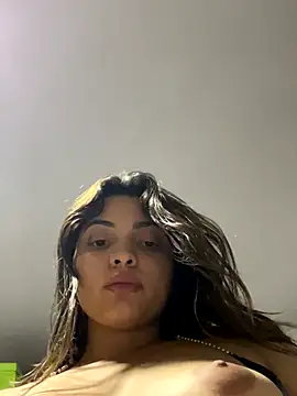 Nicollygriu online show from November 7, 2025, 4:12 am