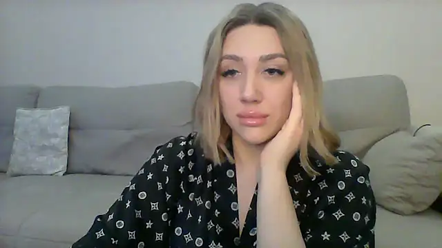 VickyLove047 online show from January 12, 2025, 6:28 am