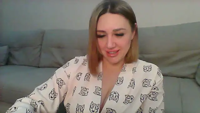 VickyLove047 online show from January 18, 2025, 8:51 pm