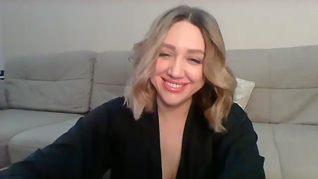 VickyLove047 online show from February 15, 2025, 7:16 am