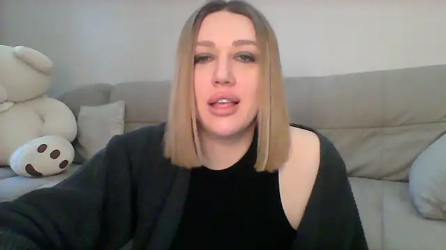 VickyLove047 online show from February 18, 2025, 7:43 am