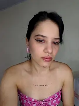 Snapshot of franchezkavegaaa chatting on February 24, 2026, 1:53 pm franchezkavegaaa online show from February 24, 2026, 1:53 pm