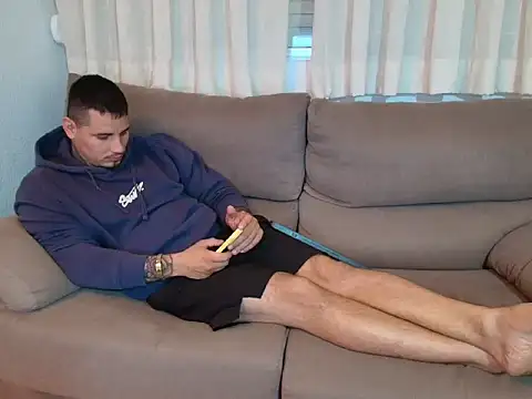 Geishastudios online show from November 6, 2025, 10:38 am