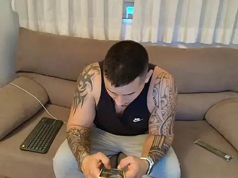 Geishastudios online show from November 9, 2025, 9:13 pm