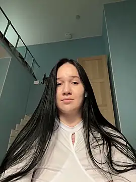 KillaSMilla online show from January 22, 2025, 6:52 am