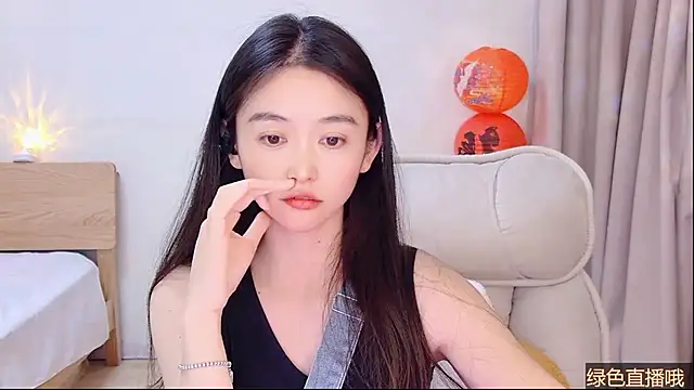 CN-Babycat online show from February 8, 2026, 4:10 pm