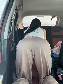 JulliaVegas online show from March 9, 2025, 5:22 am