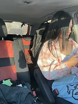 JulliaVegas online show from March 22, 2025, 1:54 am