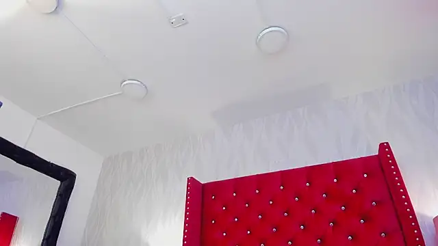 SophiGracee online show from January 12, 2025, 6:17 am