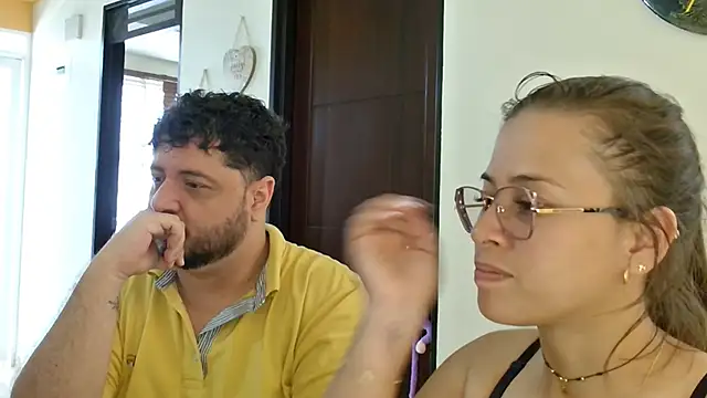 Snapshot of Paloma_Desire chatting on March 11, 2025, 4:40 pm Paloma Desire online show from March 11, 2025, 4:40 pm