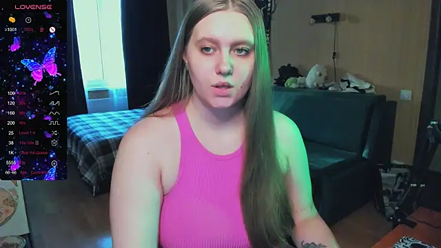 Alice Dreamgirl  online show from November 15, 2025, 11:51 am