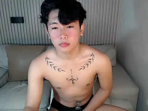 dangerzone0122 online show from June 10, 2026, 5:12 pm